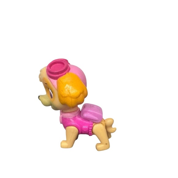 Nickelodeon’s Paw Patrol Skye Action Figure: Moveable Legs & Head - Picture 3 of 7